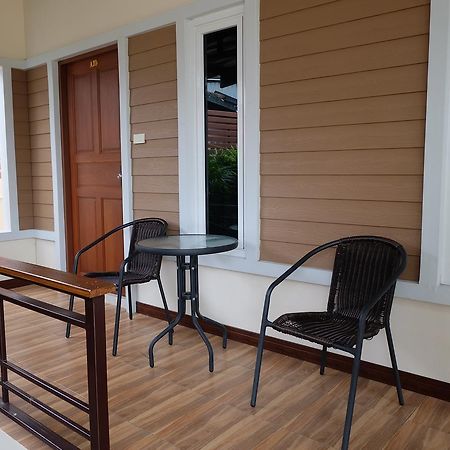 Baan Por Pla Resort Πράτσουατ Κίρι Χαν Εξωτερικό φωτογραφία